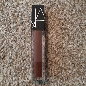BNWT - NARS lip gloss